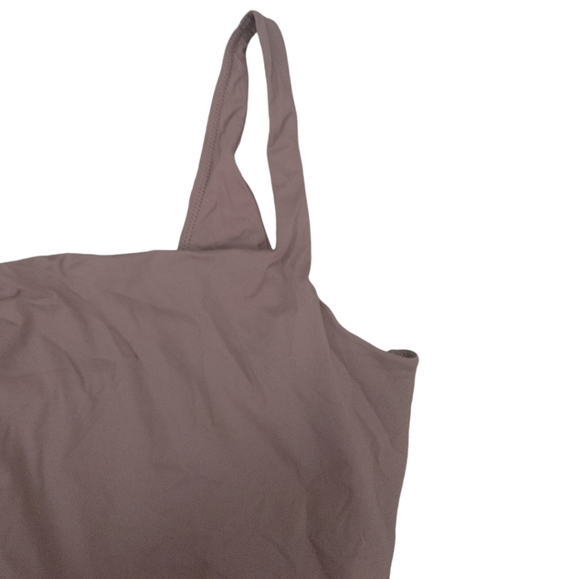 SKIMS Square Neck Thong Bodysuit - Picture 7 of 11